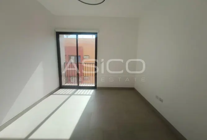 145523176 - Property Image 3