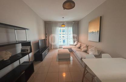 Apartment - 1 - 2 for rent in Sulafa Tower - Dubai Marina - Dubai