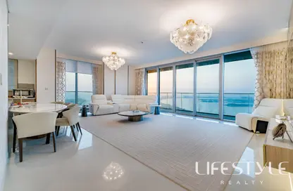 Apartment - 4 Bedrooms - 4 Bathrooms for sale in Beach Isle Tower 1 - Beach Isle - EMAAR Beachfront - Dubai Harbour - Dubai