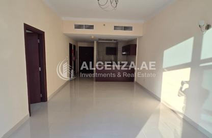 Apartment - 1 Bedroom - 2 Bathrooms for rent in Oasis Tower 1 - Dubai Sports City - Dubai Apartment - 1 Bedroom - 2 Bathrooms for rent in Oasis Tower 1 - Dubai Sports City - Dubai