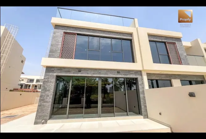 102016594 - Property Image 2