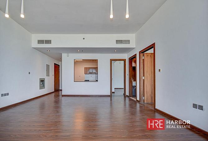 Park View | Spacious Layout | Up to 6 Cheques photo 2