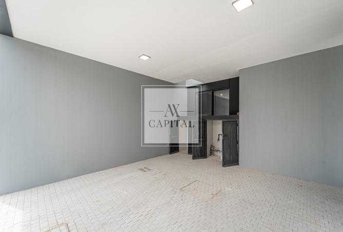 137444196 - Property Main Image
