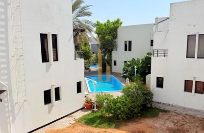 Villa - 4 Bedrooms - 3 Bathrooms for rent in Umm Suqeim 1 Villas - Umm Suqeim 1 - Umm Suqeim - Dubai