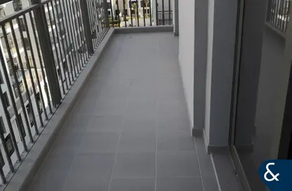 Apartment - 3 Bedrooms - 2 Bathrooms for rent in Zahra Apartments 2B - Zahra Apartments 2 - Zahra Apartments - Town Square - Dubai