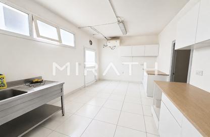 Villa - 3 - 3 for rent in Jumeirah 3 Villas - Jumeirah 3 - Jumeirah - Dubai