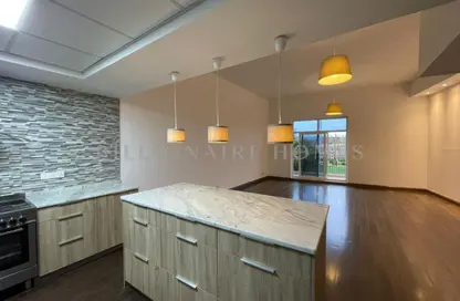 Apartment - 3 Bedrooms - 4 Bathrooms for rent in Sherlock House 2 - Sherlock House - Motor City - Dubai