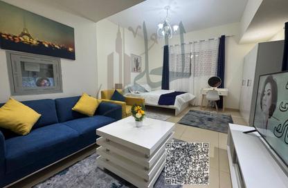 Apartment - Studio - 1 Bathroom for rent in Jasmine Towers - Garden City - Ajman