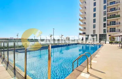 Apartment - 2 Bedrooms - 3 Bathrooms for sale in Waters Edge - Yas Island - Abu Dhabi