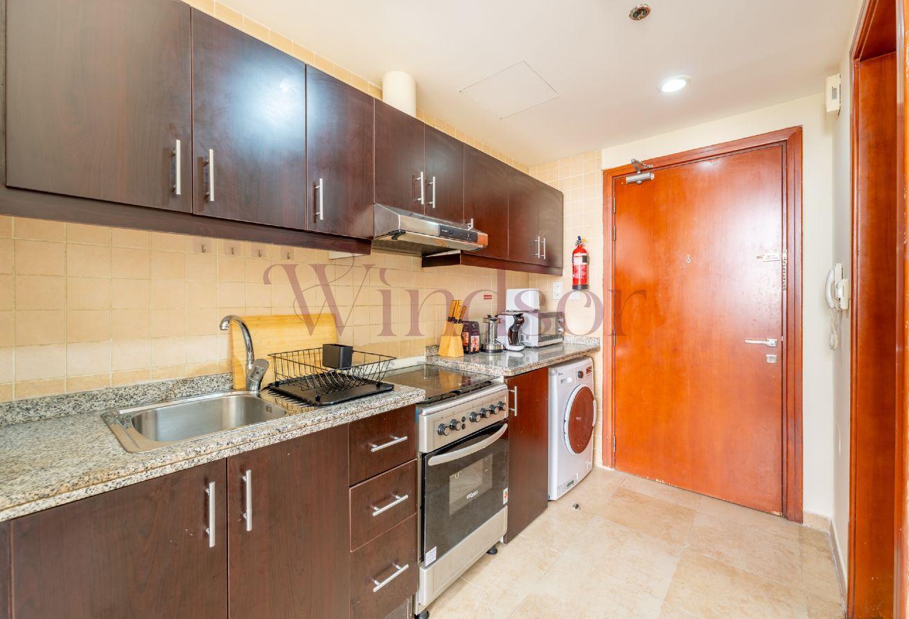Chiller Free | 12 Cheques | Fully furnished photo 6
