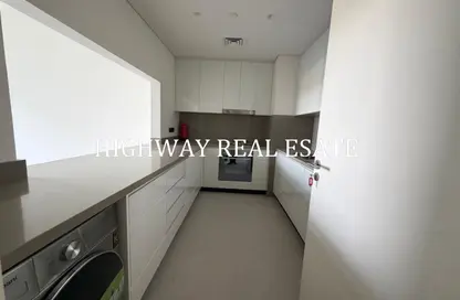 Apartment - 2 Bedrooms - 3 Bathrooms for rent in Vida 2 - Vida Residences - Aljada - Sharjah