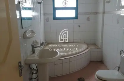 شقة - 3 غرف نوم - 3 حمامات للايجار في دار المجاز - شارع جمال عبد الناصر - المجاز - الشارقة