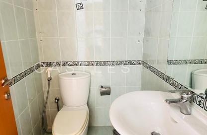 Apartment - 2 Bedrooms - 3 Bathrooms for rent in The Waves Tower A - The Waves - Dubai Marina - Dubai