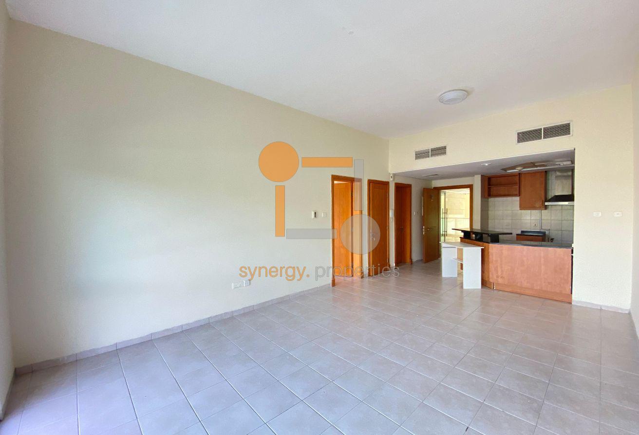 Bright & Spacious | Exclusive Listing | 1 bedroom photo 2