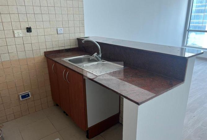 140571128 - Property Image 3