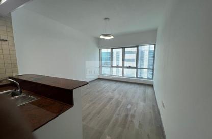 Apartment - Studio - 1 for rent in Marina Diamond 1 - Marina Diamonds - Dubai Marina - Dubai