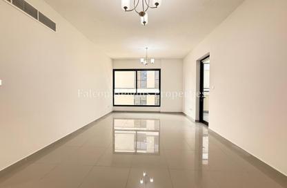 Apartment - 3 Bedrooms - 3 Bathrooms for rent in Emerald Avenue - Al Warqa'a 1 - Al Warqa'a - Dubai