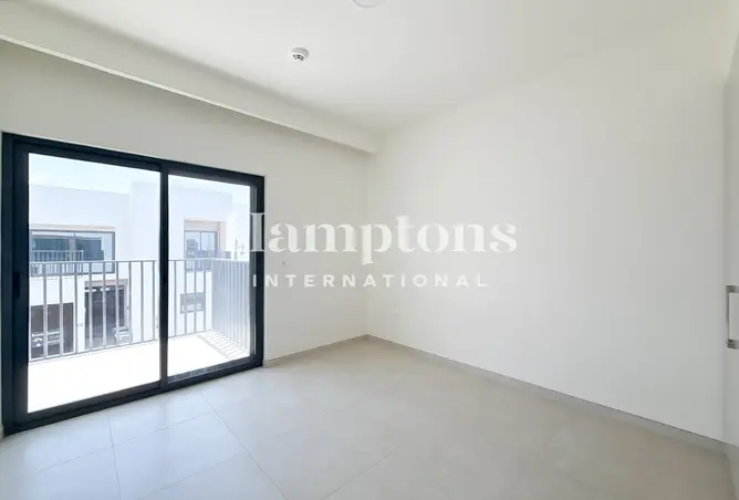 152852435 - Property Image 3