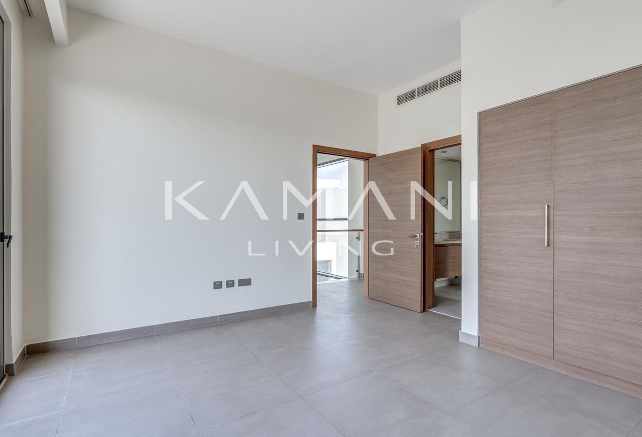 Elegant E3 Villa | 4BR Plus Maid | Vacant photo 15