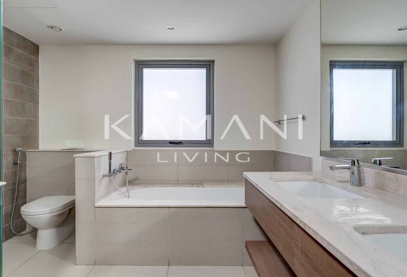 Elegant E3 Villa | 4BR Plus Maid | Vacant photo 22