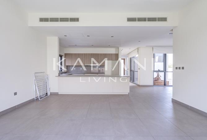 129755065 - Property Main Image