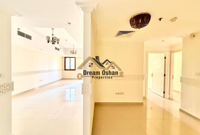 72731162 - Property Image 3