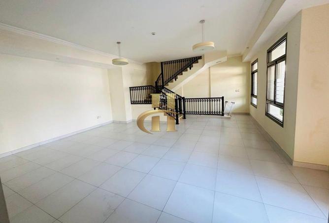 85732642 - Property Main Image
