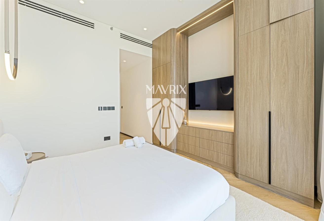 Upgraded | Luxury Finishing | Fully Furnished photo 11