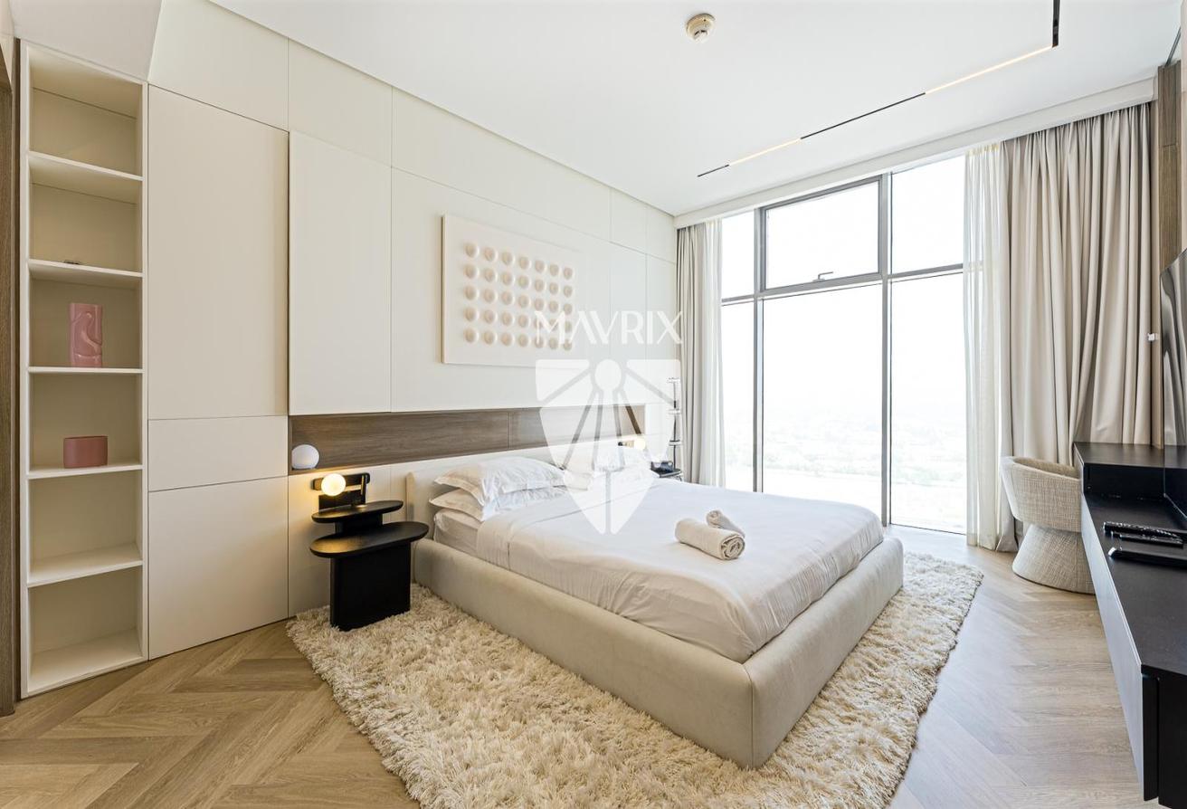Upgraded | Luxury Finishing | Fully Furnished photo 14