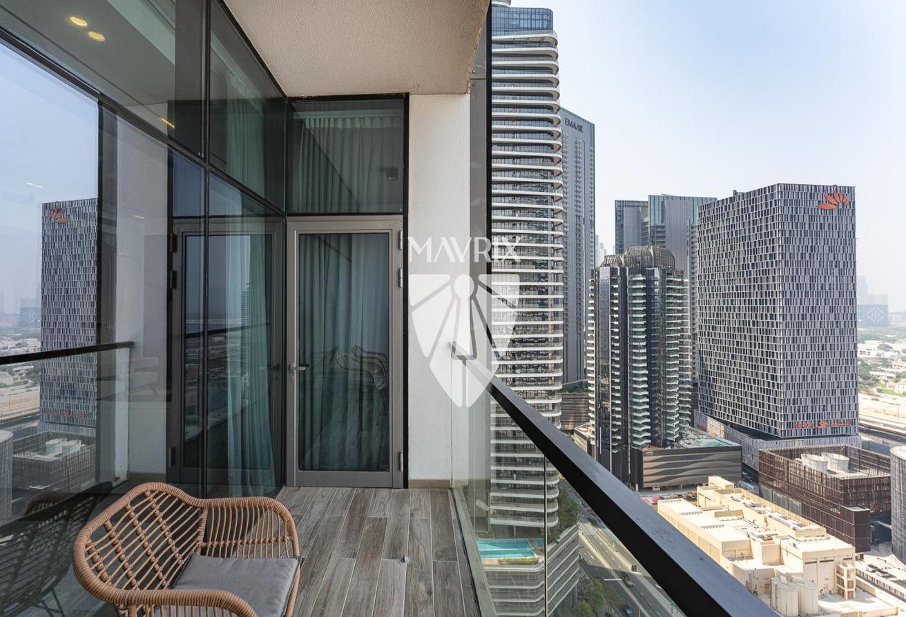 Upgraded | Luxury Finishing | Fully Furnished photo 5