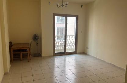 Apartment - 1 - 2 for rent in Building T05 - Spain Cluster - International City - Dubai