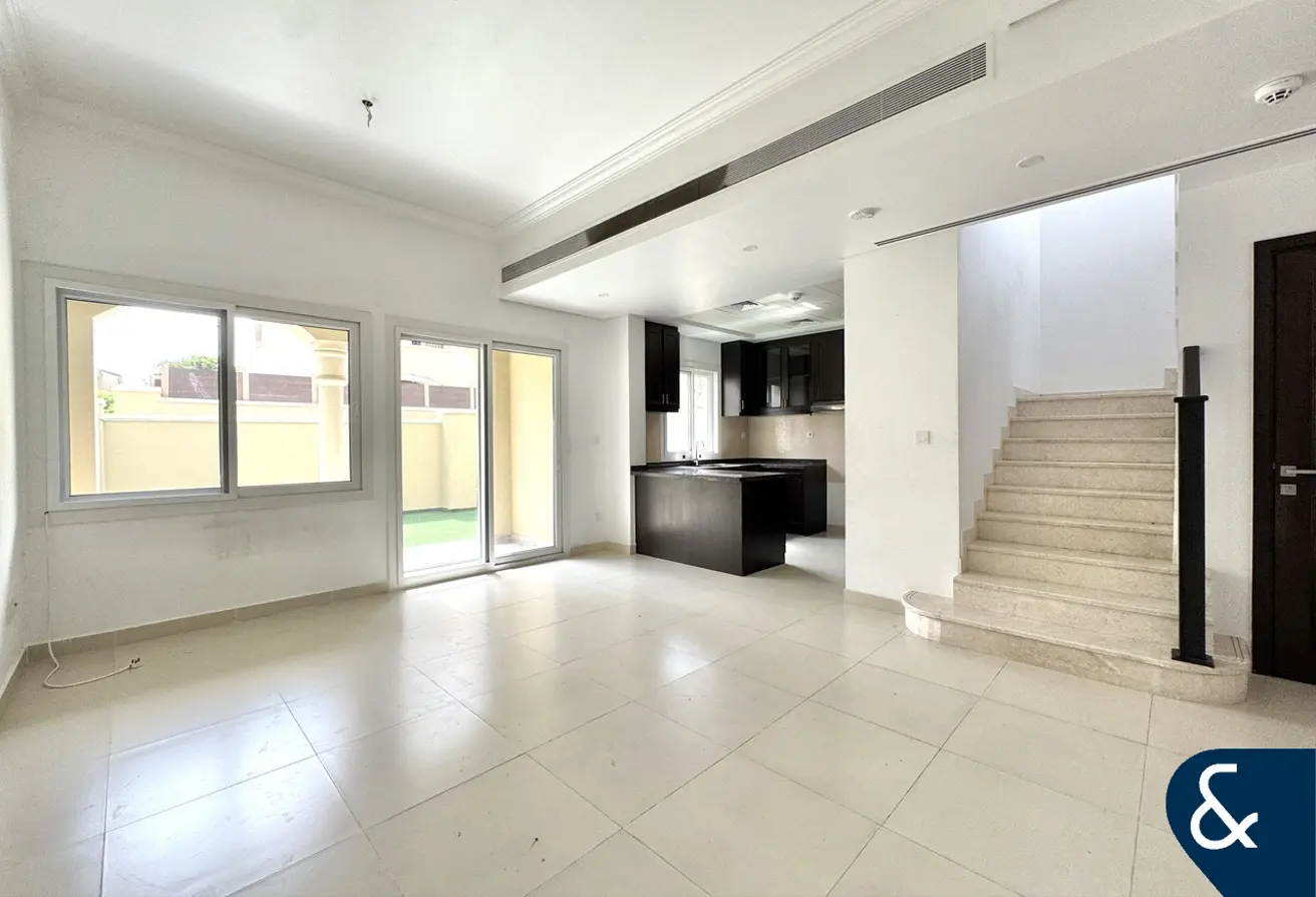 132016316 - Property Main Image