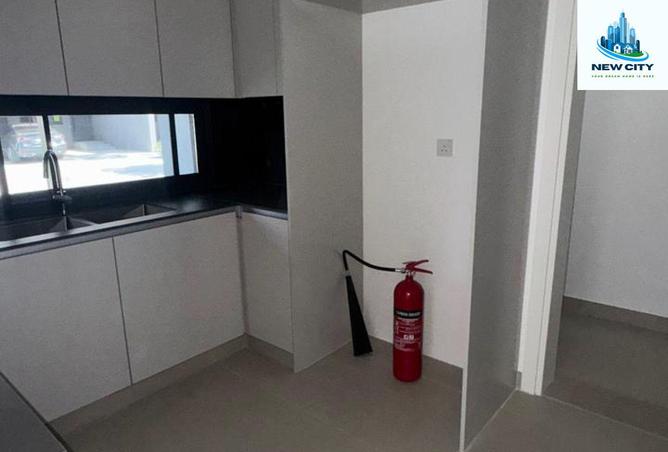 77795701 - صورة العقار 3