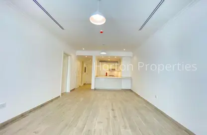 شقة - غرفة نوم - 2 حمامات للايجار في مياس جنيف - منطقة 14 - قرية جميرا الدائرية - دبي