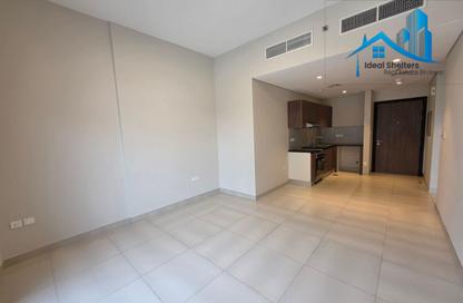 Apartment - 2 Bedrooms - 1 Bathroom for rent in Sun Point Dubai C - Sun Point Dubai - Dubai Production City (IMPZ) - Dubai