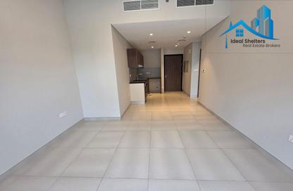 Apartment - 2 Bedrooms - 1 Bathroom for rent in Sun Point Dubai C - Sun Point Dubai - Dubai Production City (IMPZ) - Dubai