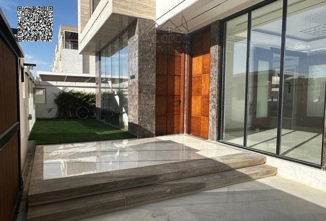 129738164 - Property Image 3