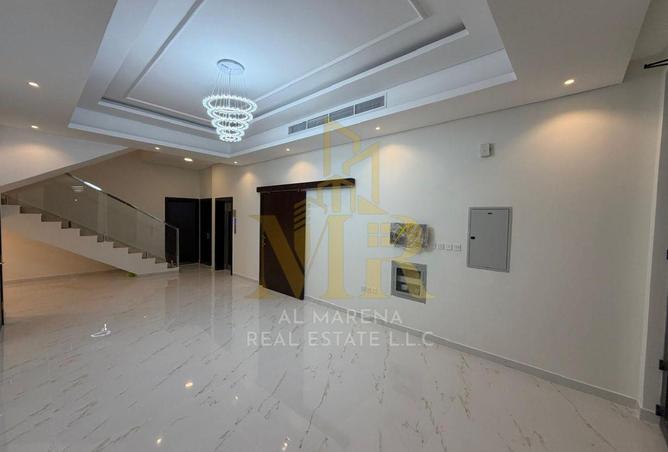 89654087 - Property Image 3