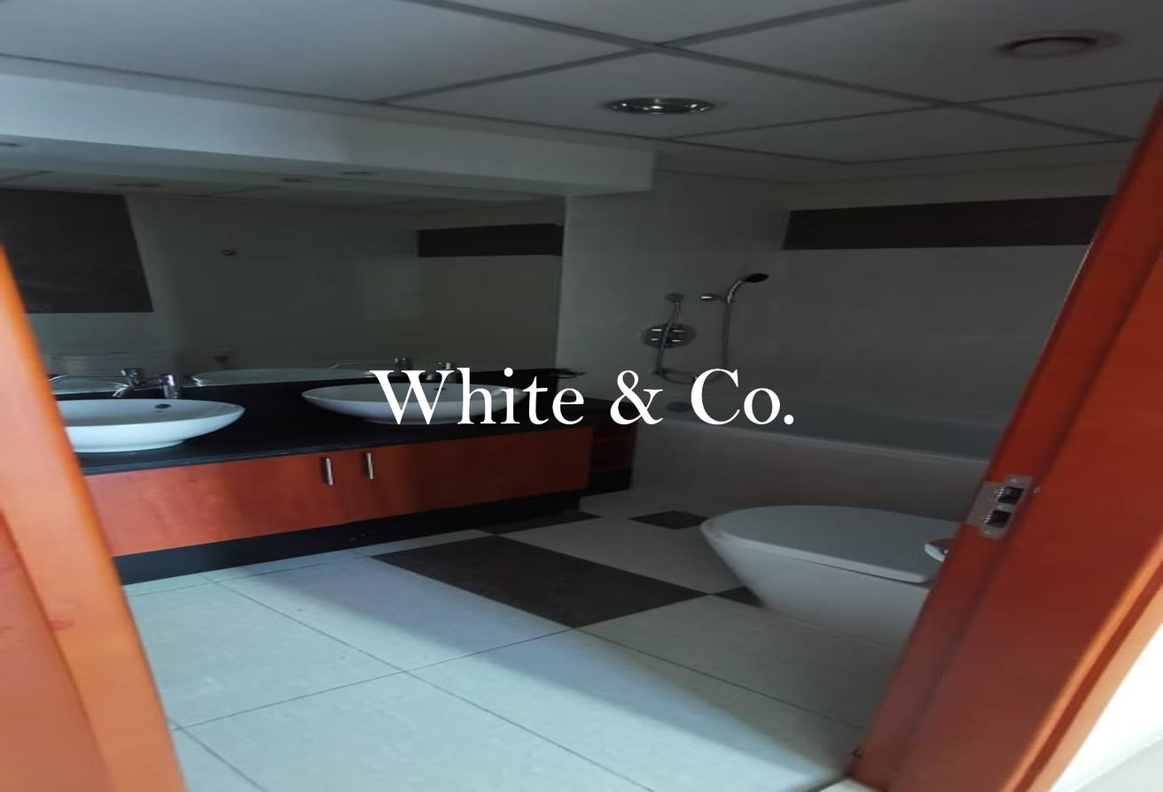 One Bedroom + Study | Unfurnished | Prime photo 11