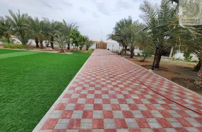 Villa - 6 Bedrooms - 4 Bathrooms for sale in Manama - Ajman