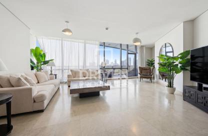 Apartment - 2 Bedrooms - 2 Bathrooms for rent in Sky Gardens - DIFC - Dubai