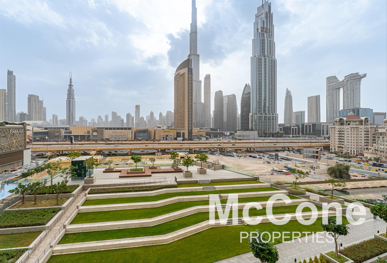 Hot Deal | Luxury Furnished | Prime Location photo 18