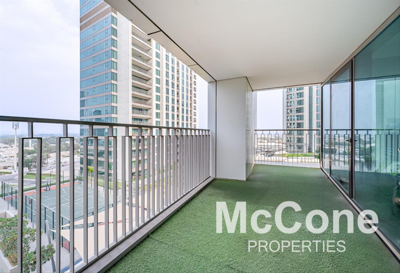 Hot Deal | Luxury Furnished | Prime Location photo 15