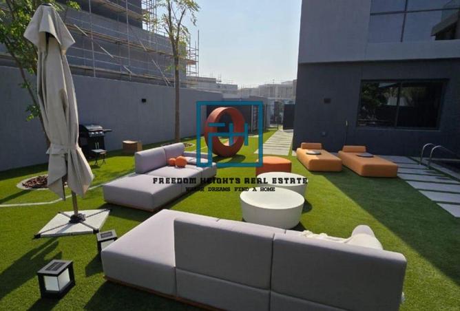 82816142 - Property Main Image