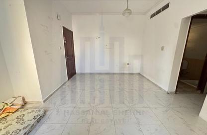Apartment - Studio - 1 for rent in Muwaileh 29 Building - Muwaileh - Sharjah