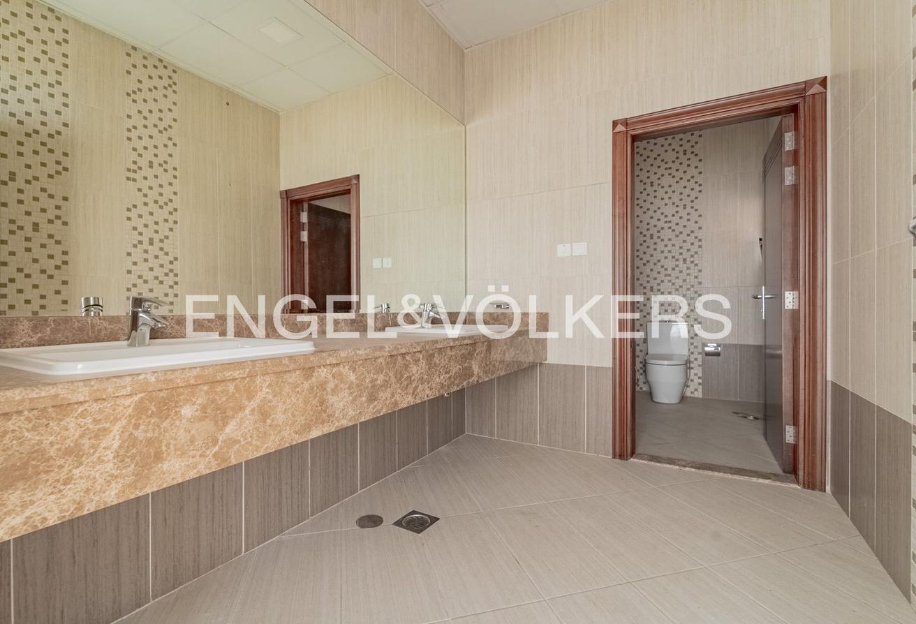 Spacious Layout | Near to MOE | Prime Spot photo 21