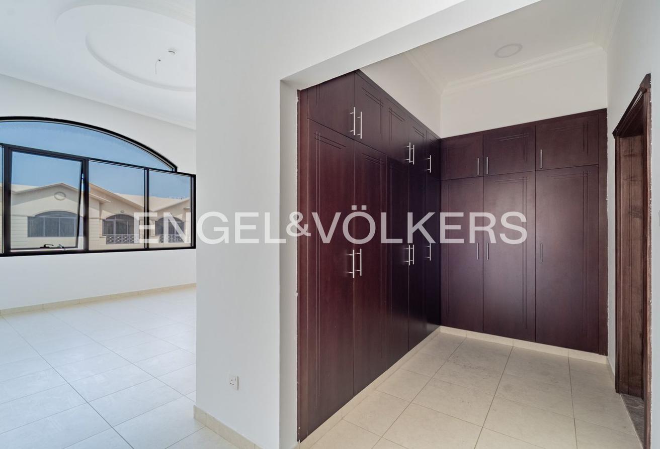 Spacious Layout | Near to MOE | Prime Spot photo 9