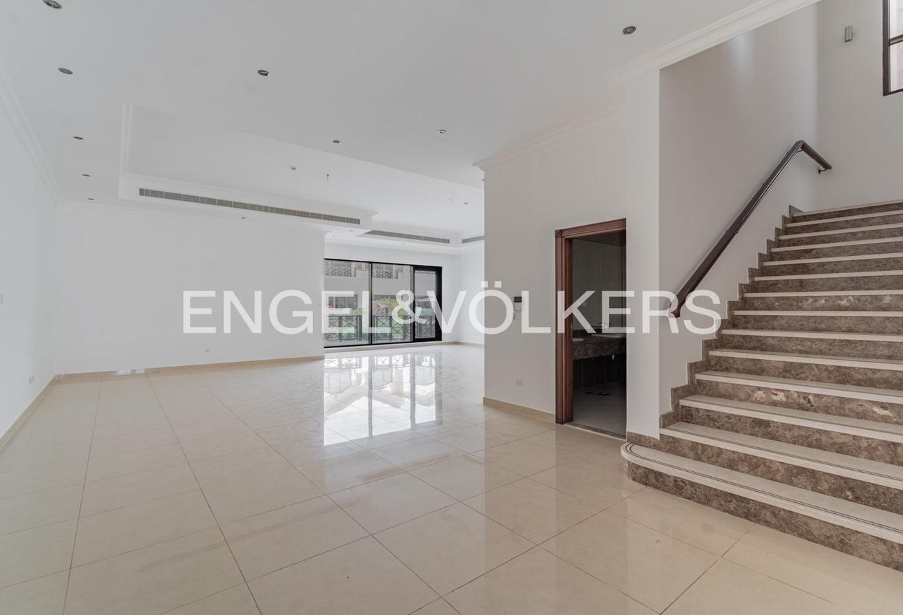 Spacious Layout | Near to MOE | Prime Spot photo 3