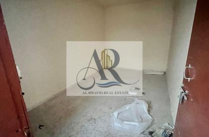 سكن عمال - استوديو - 8 حمامات للايجار في عجمان الصناعية 1 - المنطقة الصناعية - عجمان سكن عمال - استوديو - 8 حمامات للايجار في عجمان الصناعية 1 - المنطقة الصناعية - عجمان
