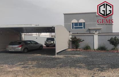Villa - 4 - 5 for rent in Al Aweer 1 - Al Aweer - Dubai Villa - 4 - 5 for rent in Al Aweer 1 - Al Aweer - Dubai